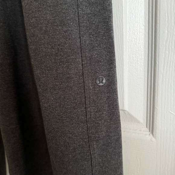 lululemon Take It Easy Pants - Picture 4 of 7